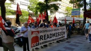 foto_concentracion_despedidos_readmision_2016_06_08_03