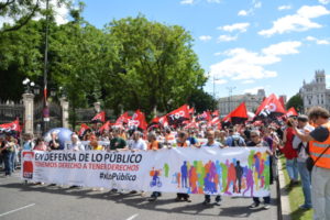 foto_manifestacion_cgt_defensa_publico_2016_06_18_01