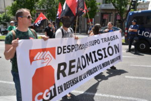 foto_manifestacion_cgt_defensa_publico_2016_06_18_03